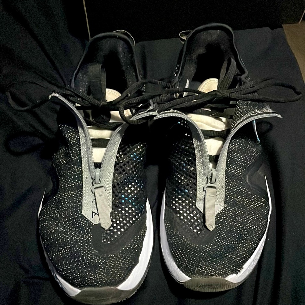 PG 4 blue and black color way